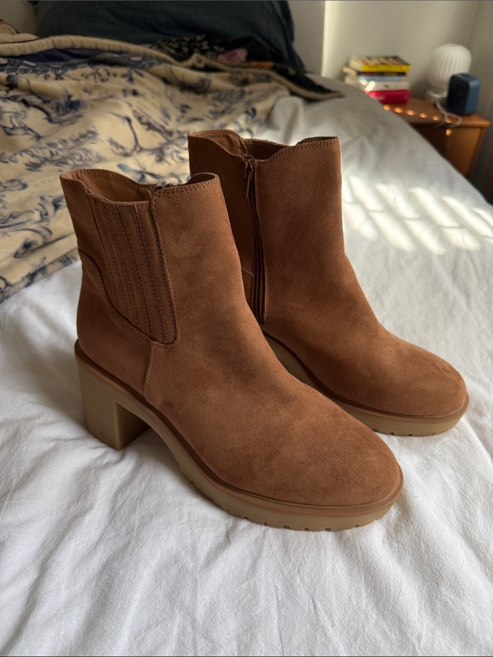 Universal Thread Brown Suede Block Heel Ankle Boots